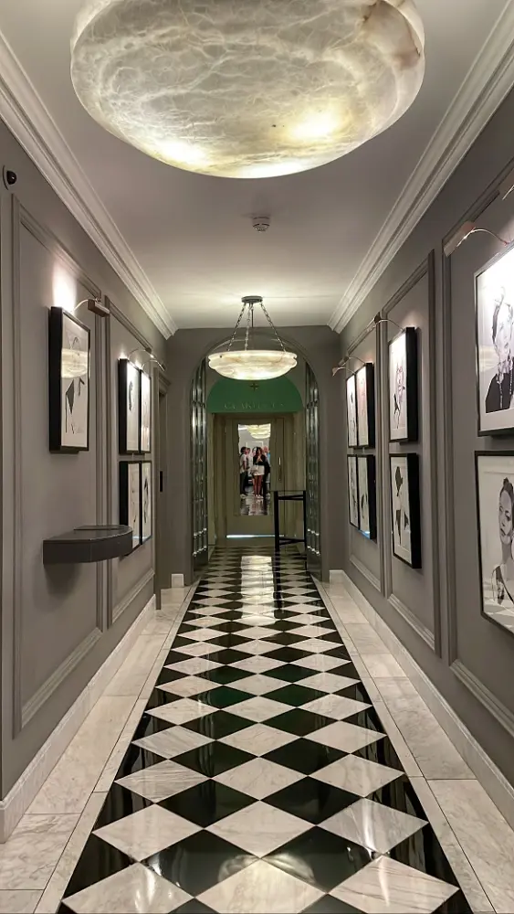 Mẫu Indochine 18