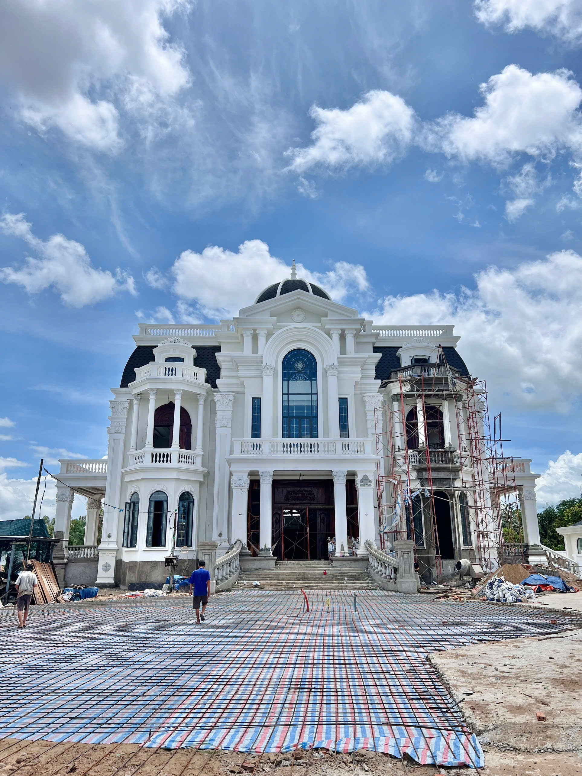VILLA HỒNG NGỰ – ĐỒNG THÁP